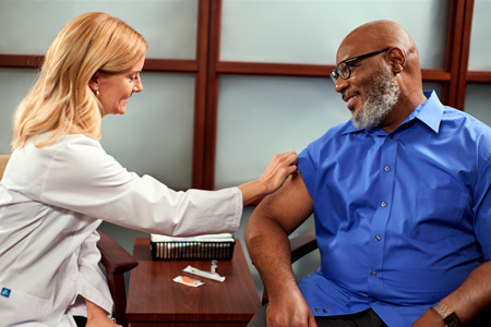 Albertsons® Companies Encourages Customers to Earn Grocery Savings and Help Stay Protected With Seasonal Immunizations